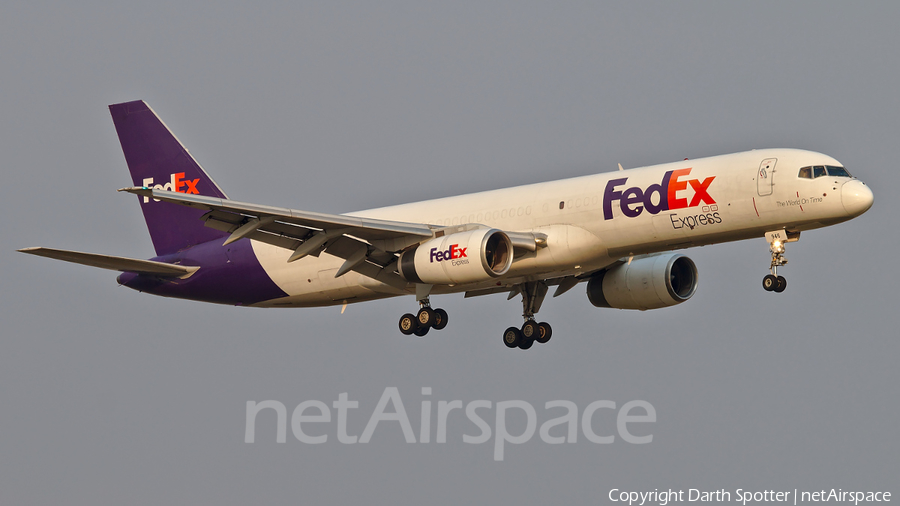 FedEx Boeing 757-236(SF) (N946FD) | Photo 319818