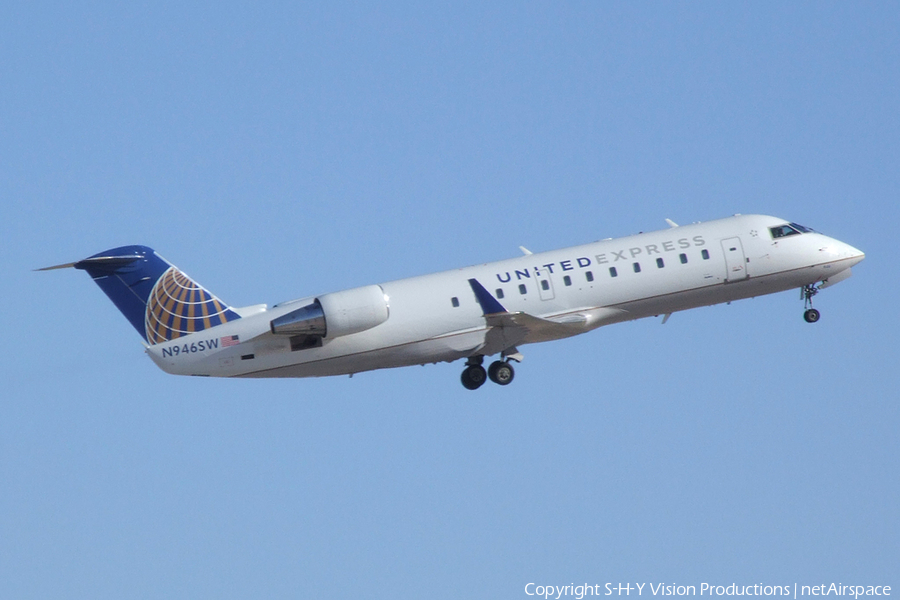 United Express (SkyWest Airlines) Bombardier CRJ-200LR (N946SW) | Photo 5778