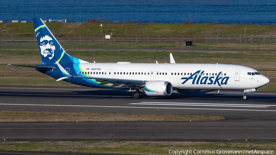 Alaska Airlines Boeing 737-9 MAX (N947AK) | Photo 664821