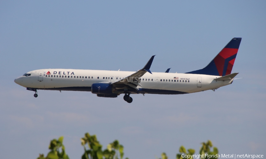 Delta Air Lines Boeing 737-9GP(ER) (N947DZ) | Photo 675180