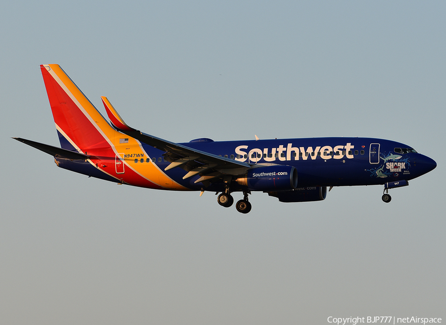 Southwest Airlines Boeing 737-7H4 (N947WN) | Photo 257818