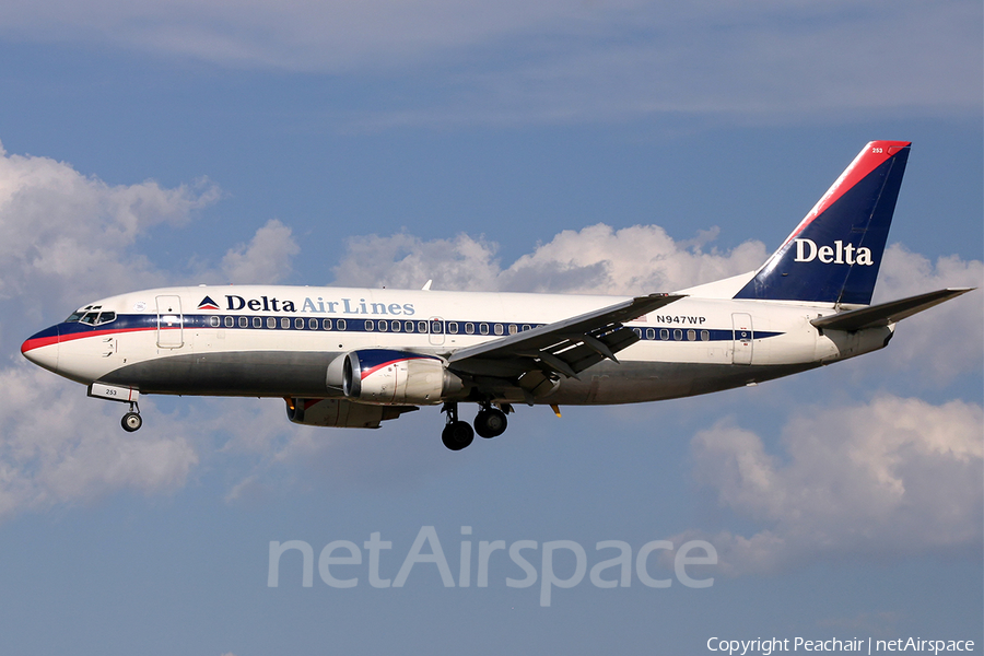 Delta Air Lines Boeing 737-3B7 (N947WP) | Photo 113829