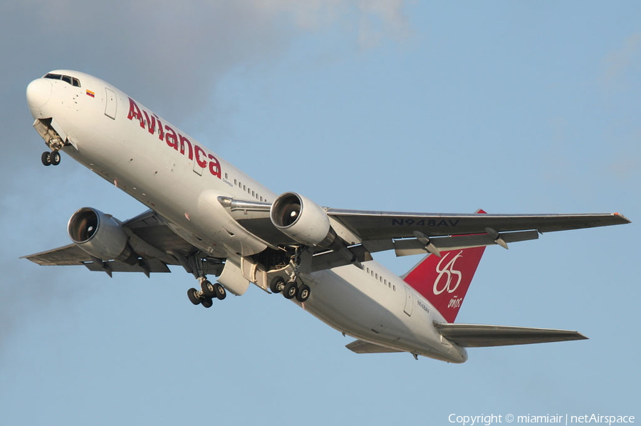 Avianca Boeing 767-3Y0(ER) (N948AV) | Photo 598