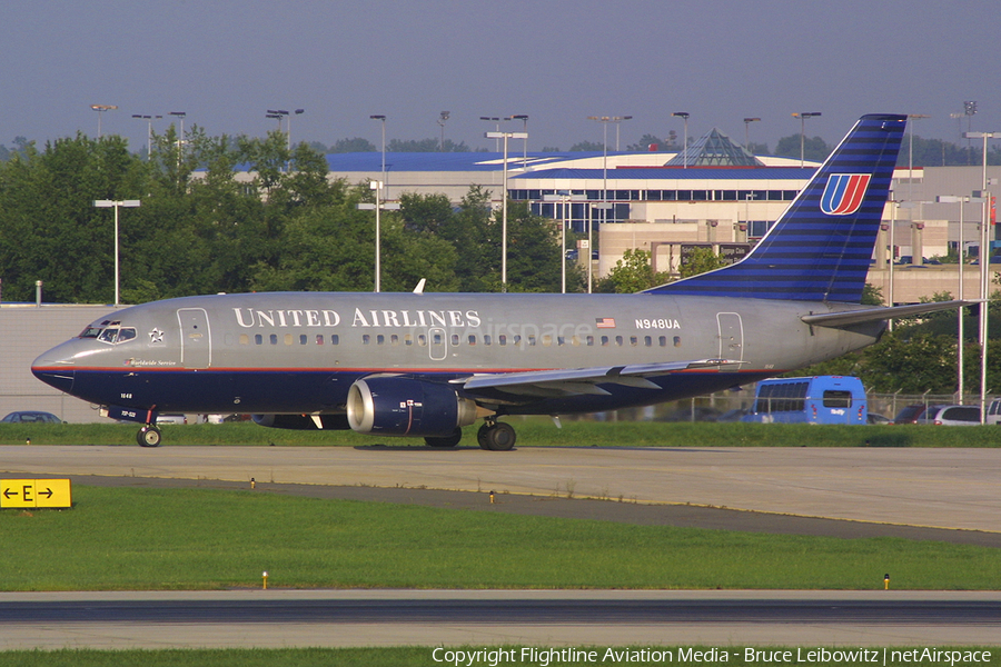United Airlines Boeing 737-522 (N948UA) | Photo 185838