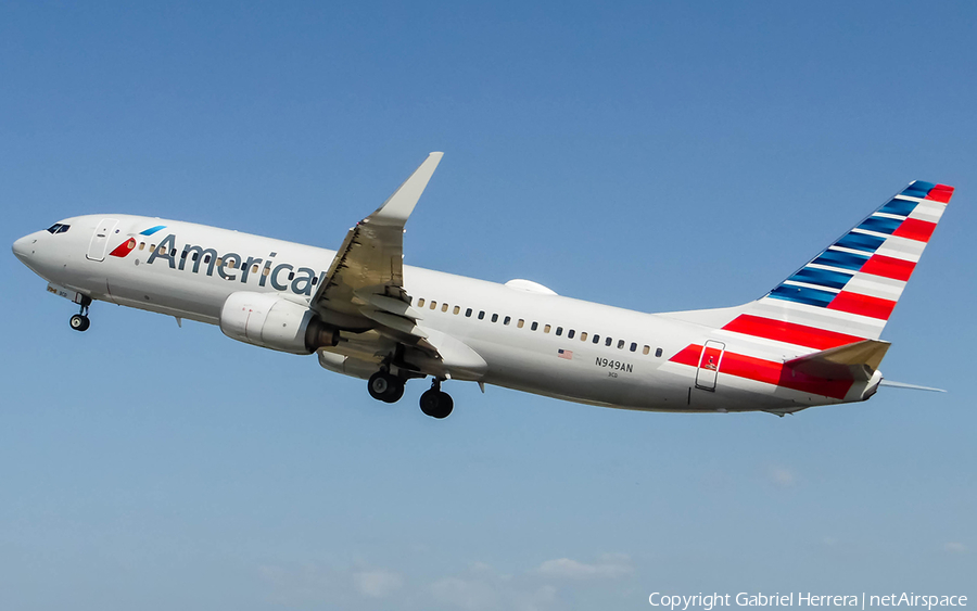 American Airlines Boeing 737-823 (N949AN) | Photo 341293