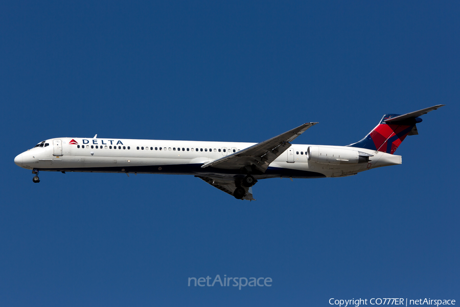 Delta Air Lines McDonnell Douglas MD-88 (N949DL) | Photo 149558