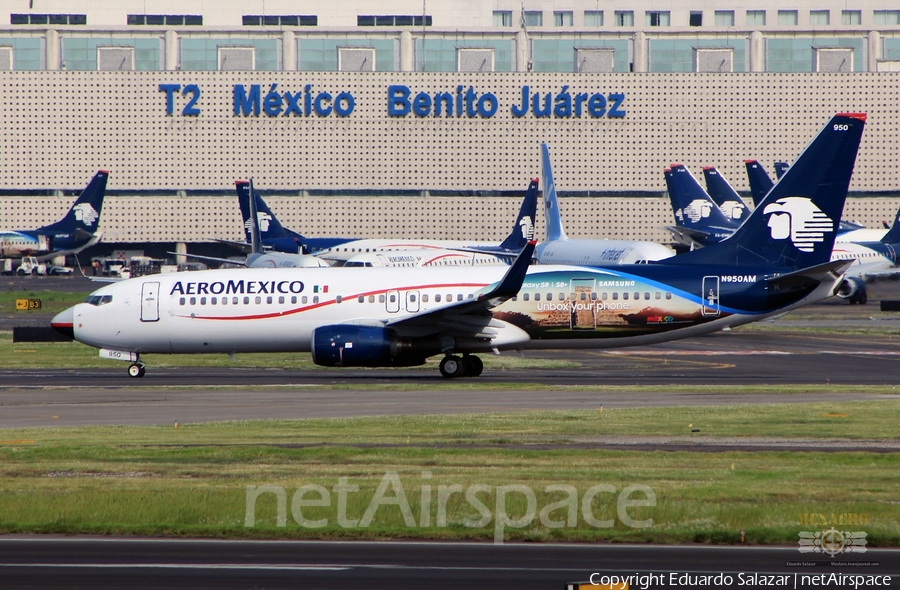 AeroMexico Boeing 737-852 (N950AM) | Photo 347628