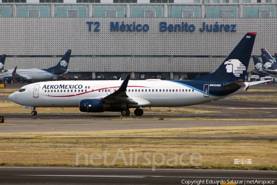 AeroMexico Boeing 737-852 (N950AM) | Photo 483668