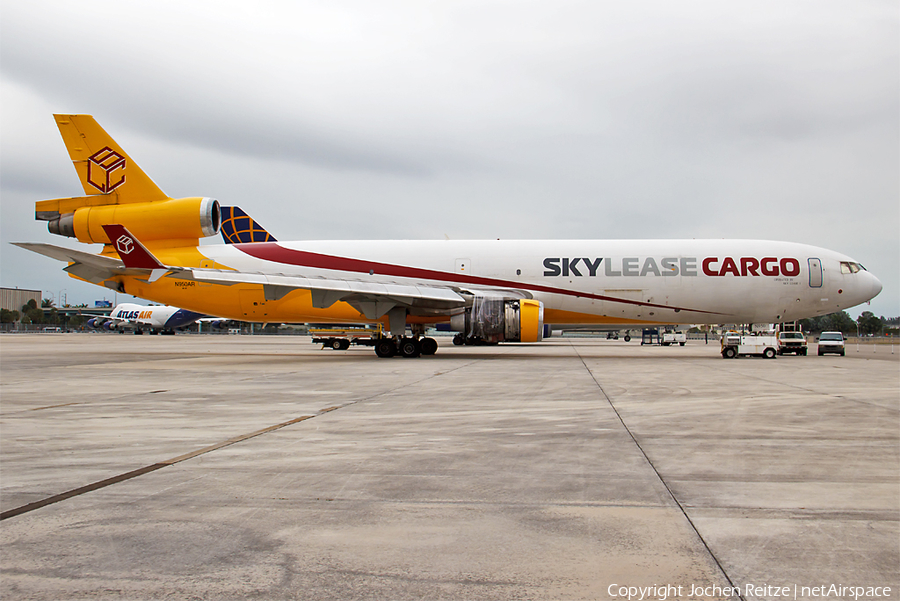 Sky Lease Cargo McDonnell Douglas MD-11F (N950AR) | Photo 21677