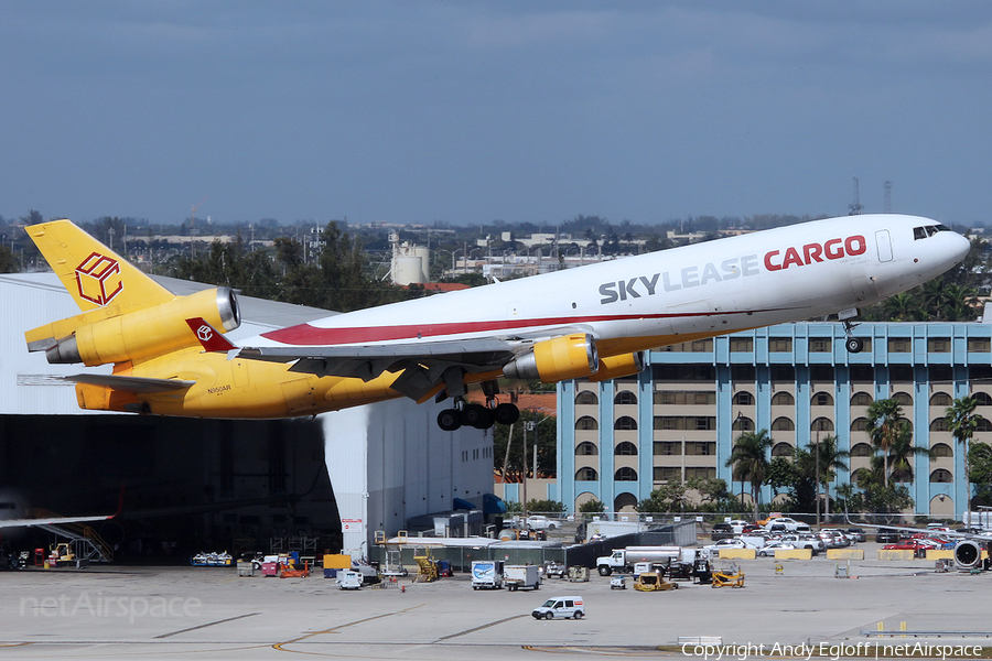 Sky Lease Cargo McDonnell Douglas MD-11F (N950AR) | Photo 219900