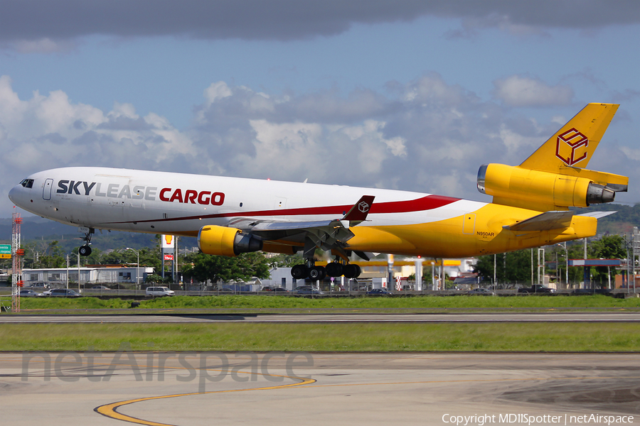 Sky Lease Cargo McDonnell Douglas MD-11F (N950AR) | Photo 6322