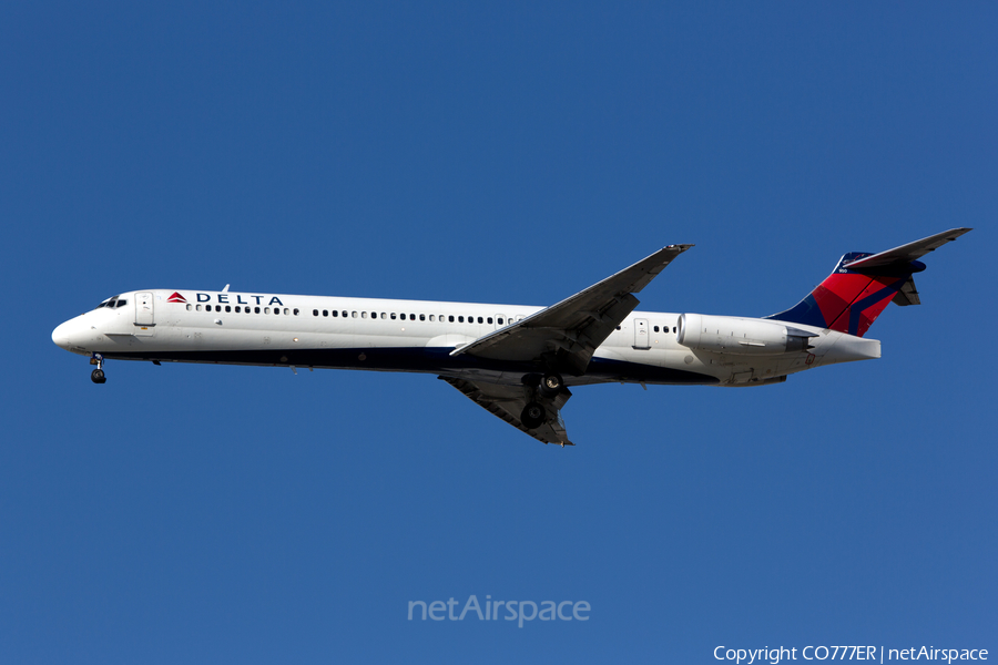 Delta Air Lines McDonnell Douglas MD-88 (N950DL) | Photo 179685
