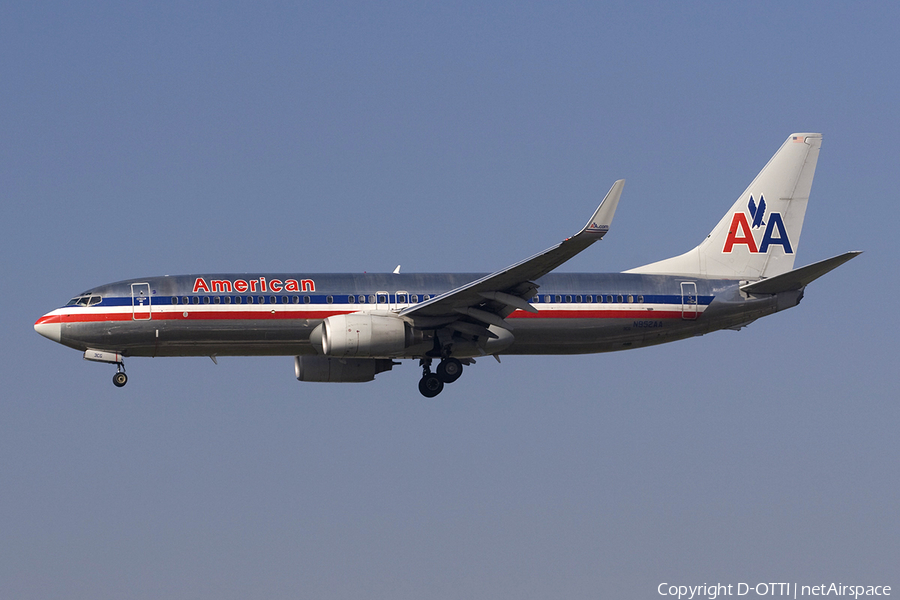 American Airlines Boeing 737-823 (N952AA) | Photo 279524