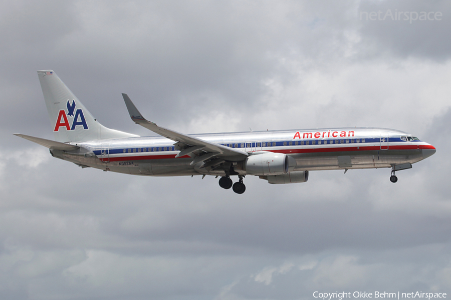 American Airlines Boeing 737-823 (N952AA) | Photo 53863