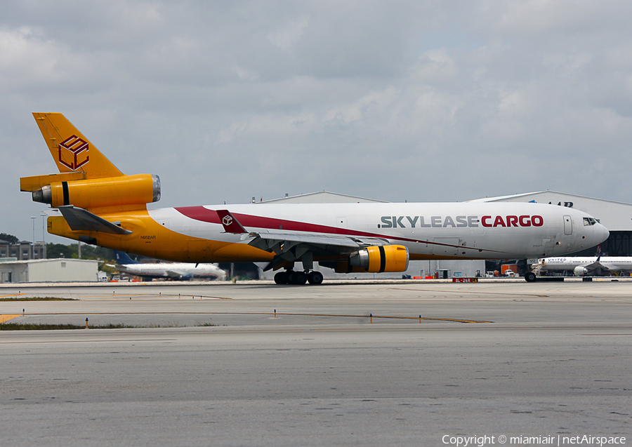 Sky Lease Cargo McDonnell Douglas MD-11F (N952AR) | Photo 46488