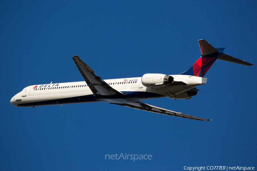 Delta Air Lines McDonnell Douglas MD-90-30 (N952DN) | Photo 208810