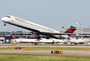 Delta Air Lines McDonnell Douglas MD-90-30 (N952DN) at  Minneapolis - St. Paul International, United States