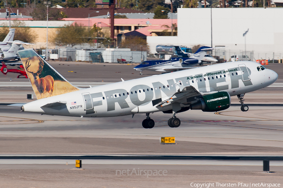 Frontier Airlines Airbus A319-112 (N952FR) | Photo 96541