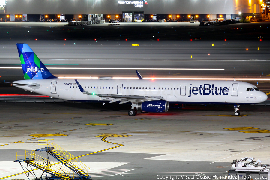 JetBlue Airways Airbus A321-231 (N952JB) | Photo 84246
