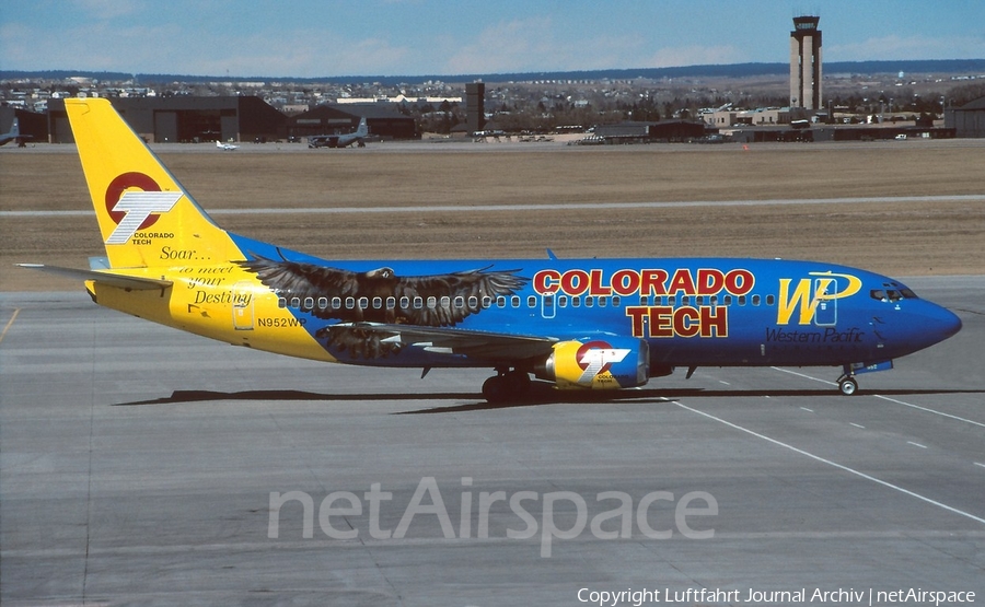 Western Pacific Airlines Boeing 737-3B7 (N952WP) | Photo 405966