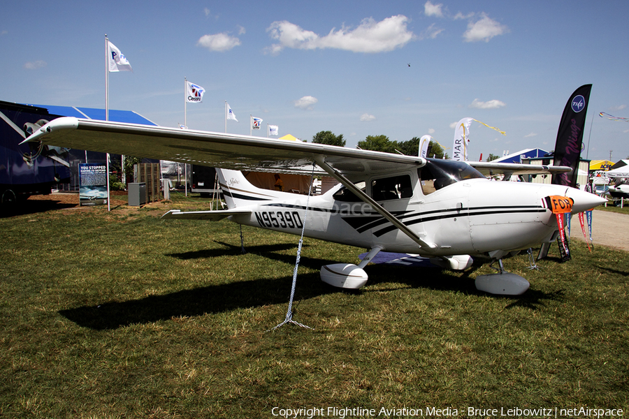 (Private) Cessna 182S Skylane (N9539D) | Photo 158455