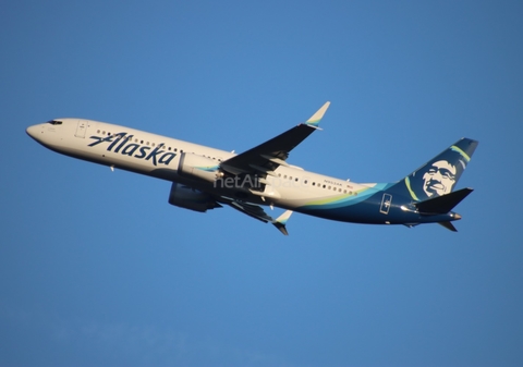Alaska Airlines Boeing 737-9 MAX (N953AK) at  Orlando - International (McCoy), United States