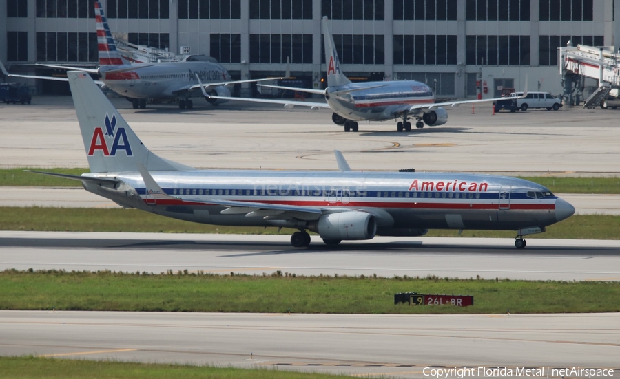 American Airlines Boeing 737-823 (N953AN) | Photo 322554