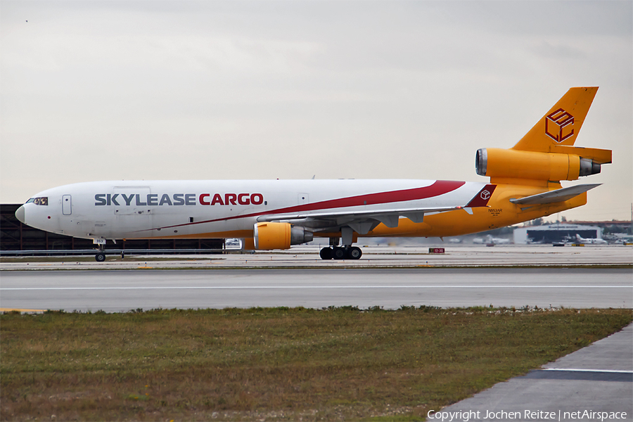 Sky Lease Cargo McDonnell Douglas MD-11F (N953AR) | Photo 21915