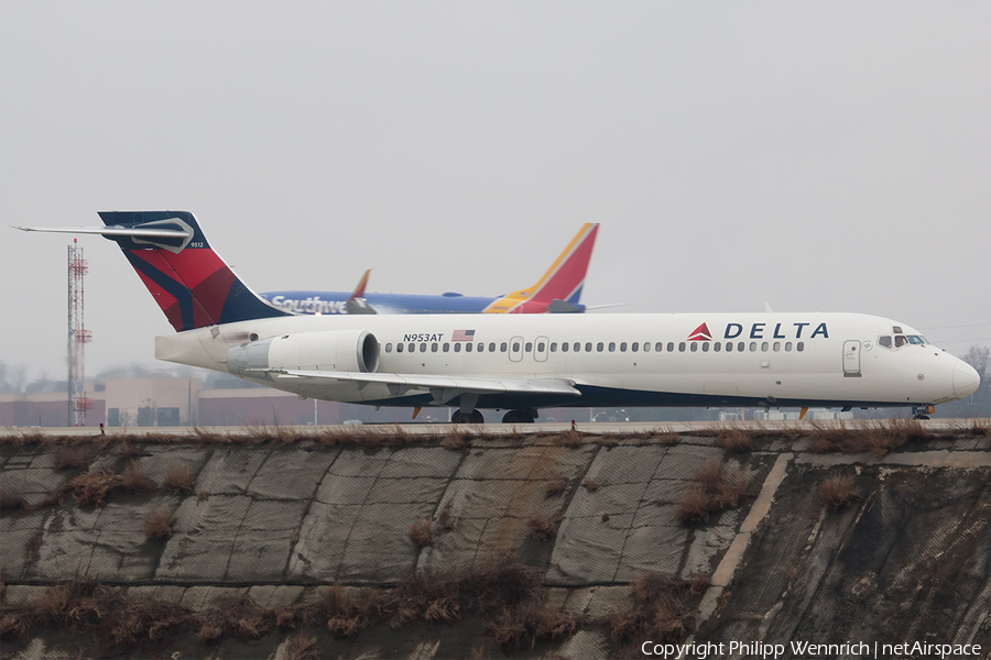 Delta Air Lines Boeing 717-2BD (N953AT) | Photo 230212
