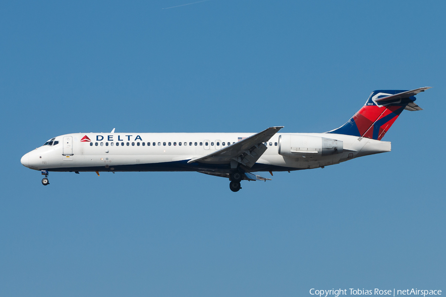 Delta Air Lines Boeing 717-2BD (N953AT) | Photo 300731