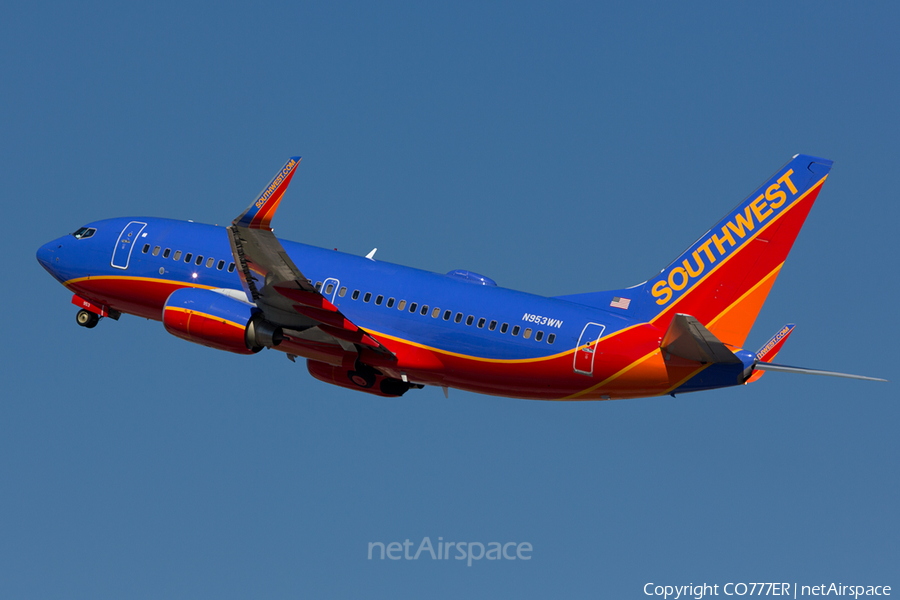 Southwest Airlines Boeing 737-7H4 (N953WN) | Photo 37707