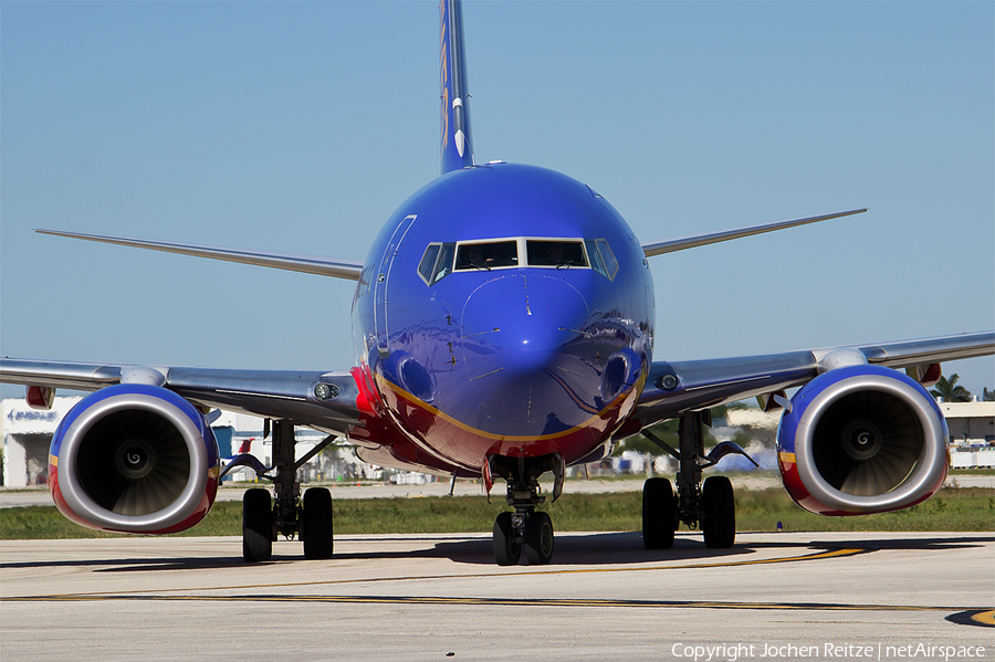 Southwest Airlines Boeing 737-7H4 (N953WN) | Photo 38282