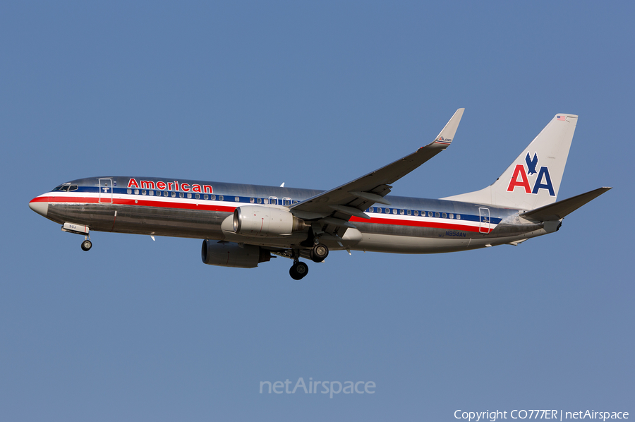 American Airlines Boeing 737-823 (N954AN) | Photo 11576