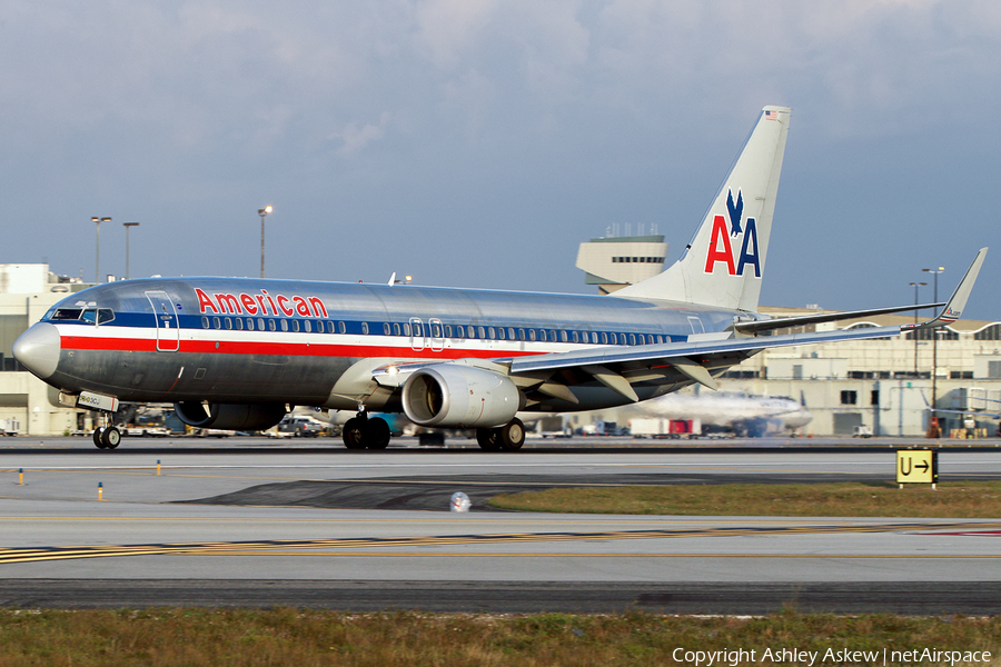 American Airlines Boeing 737-823 (N954AN) | Photo 200469