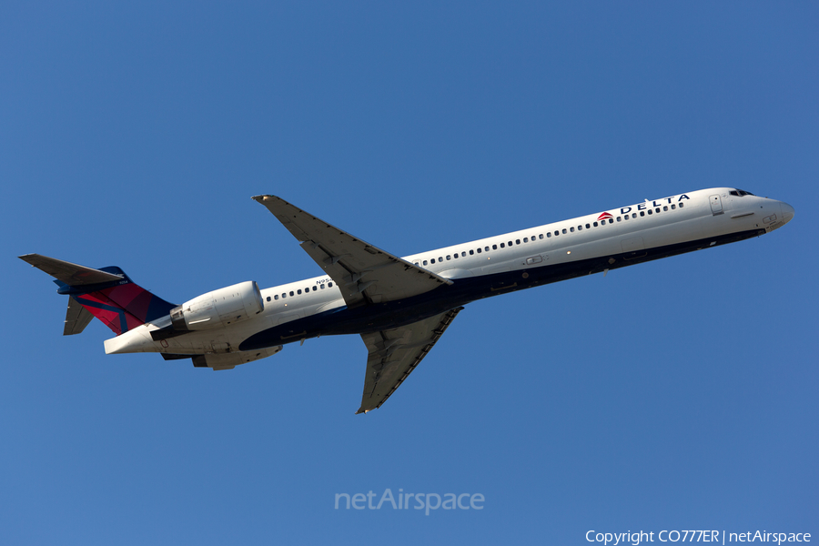 Delta Air Lines McDonnell Douglas MD-88 (N954DL) | Photo 117099