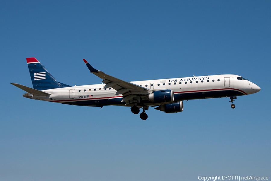 US Airways Embraer ERJ-190AR (ERJ-190-100IGW) (N954UW) | Photo 386194