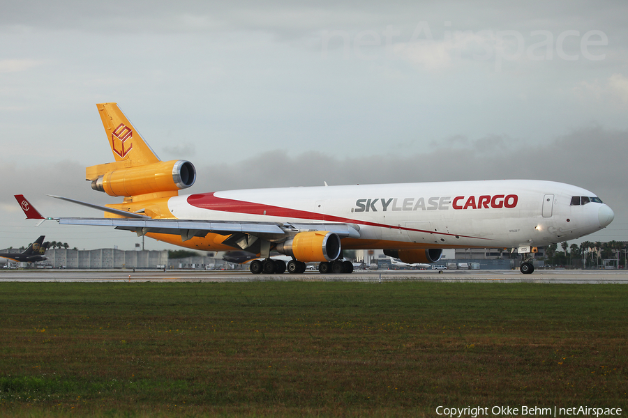 Sky Lease Cargo McDonnell Douglas MD-11F (N955AR) | Photo 104967