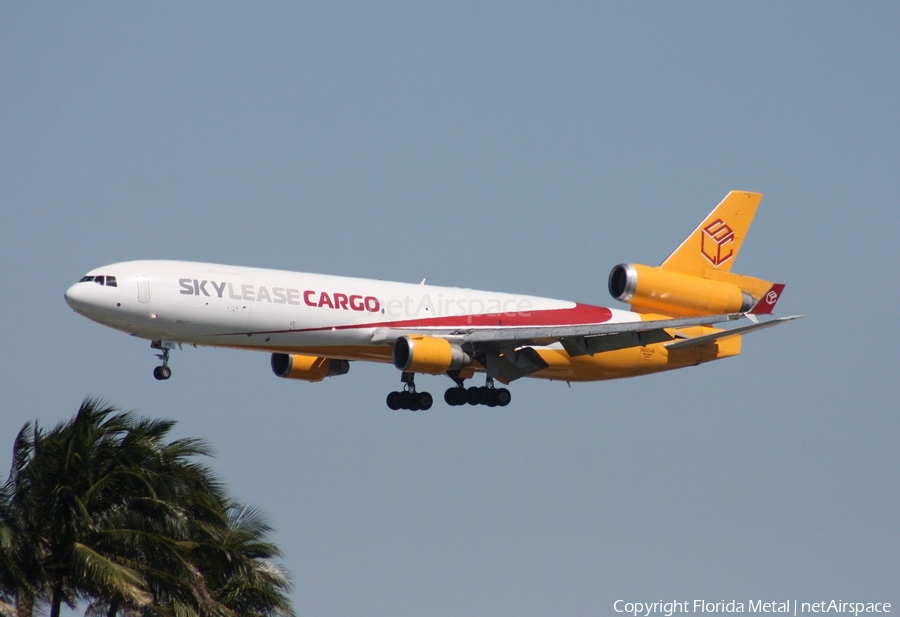 Sky Lease Cargo McDonnell Douglas MD-11F (N955AR) | Photo 302818