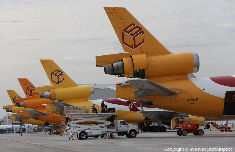 Sky Lease Cargo McDonnell Douglas MD-11F (N955AR) | Photo 37493