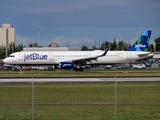 JetBlue Airways Airbus A321-231 (N955JB) at  San Juan - Luis Munoz Marin International, Puerto Rico