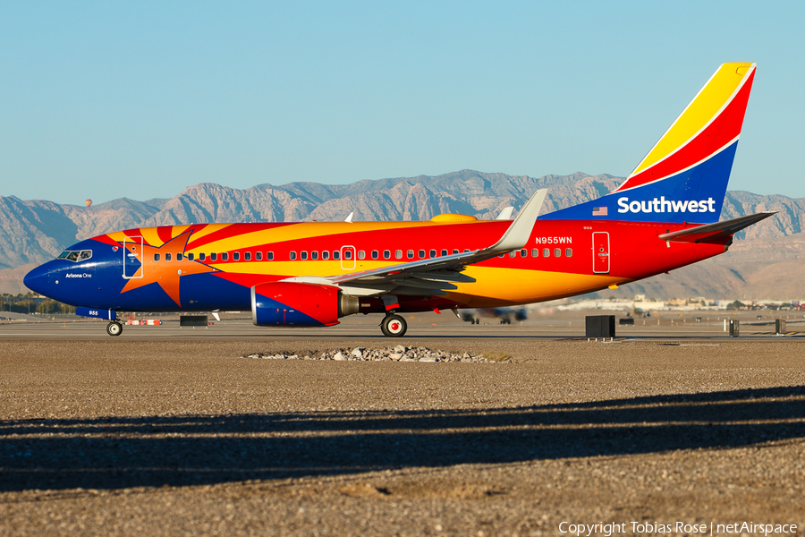 Southwest Airlines Boeing 737-7H4 (N955WN) | Photo 325885