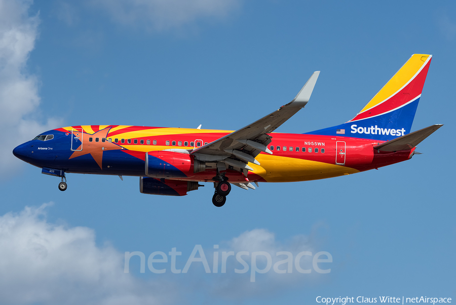 Southwest Airlines Boeing 737-7H4 (N955WN) | Photo 354716