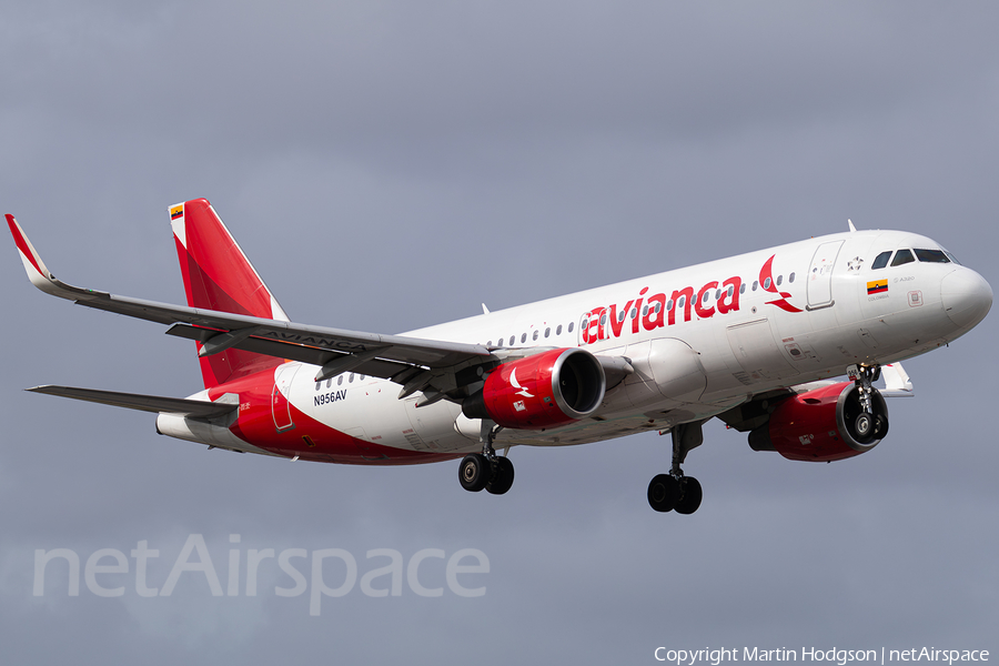 Avianca Airbus A320-214 (N956AV) | Photo 612208