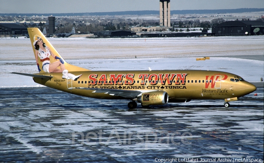 Western Pacific Airlines Boeing 737-3Q8 (N956WP) | Photo 412853