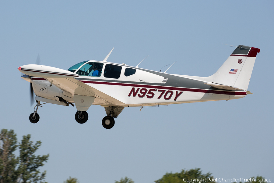 (Private) Beech 35-33 Debonair (N9570Y) | Photo 275370