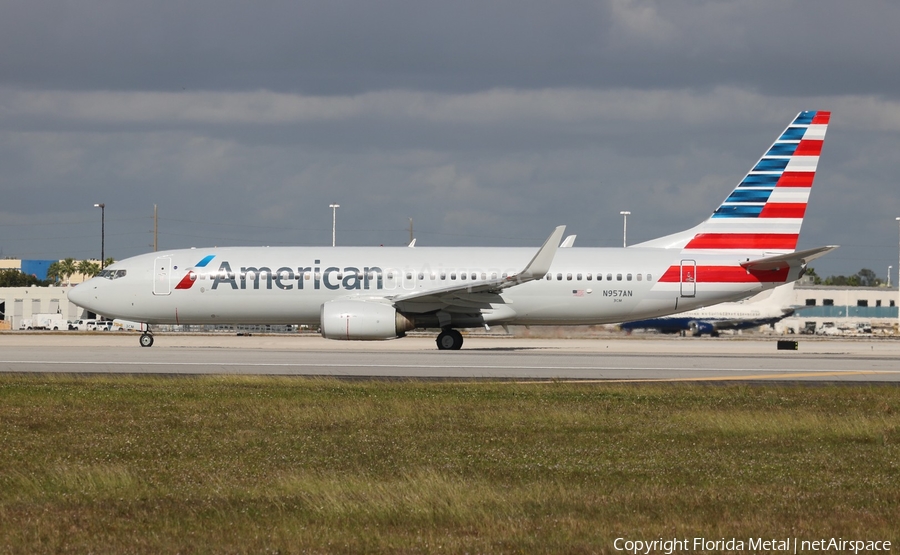 American Airlines Boeing 737-823 (N957AN) | Photo 322760
