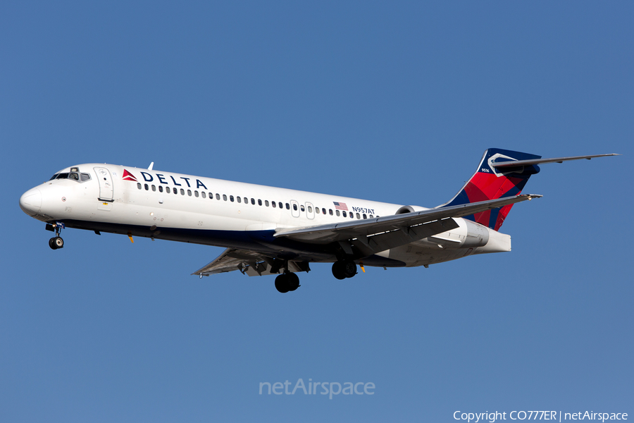 Delta Air Lines Boeing 717-2BD (N957AT) | Photo 231567