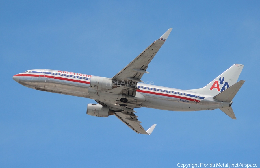 American Airlines Boeing 737-823 (N958AN) | Photo 322779
