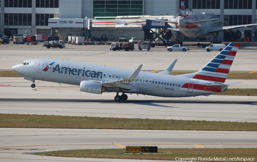 American Airlines Boeing 737-823 (N958NN) | Photo 322789