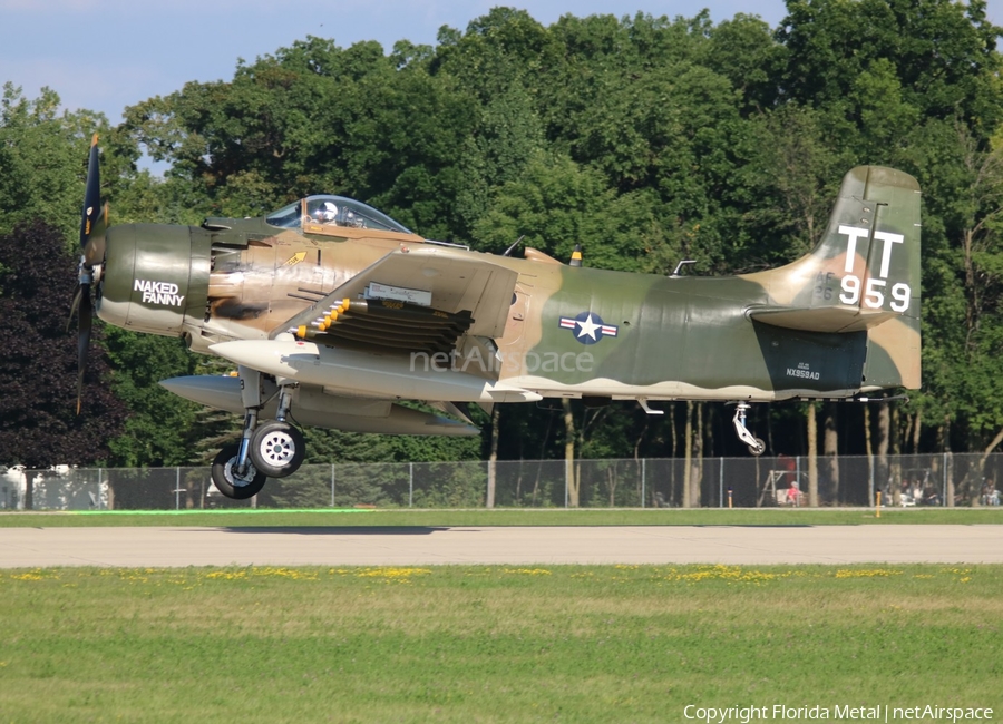 (Private) Douglas AD-4N Skyraider (N959AD) | Photo 306195